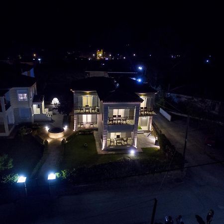 Enpy Aparthotel Finikounta Exterior foto