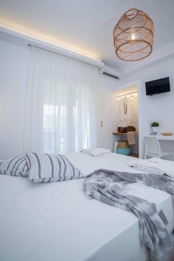 Enpy Aparthotel Finikounta Exterior foto